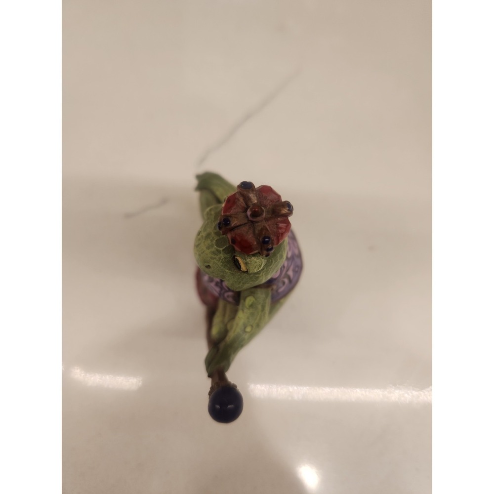 Jim Shore Heartwood Creek Mini Frog Prince King With Crown, 3-Inch 4021440 - Picture 6 of 9